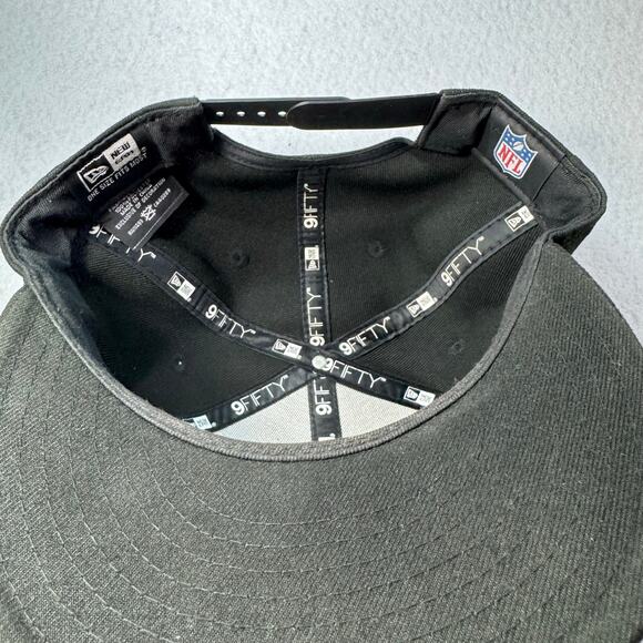 New Era New Orleans Saints 9Fifty Black on Black Adjustable Snapback Hat Cap - Picture 5 of 10